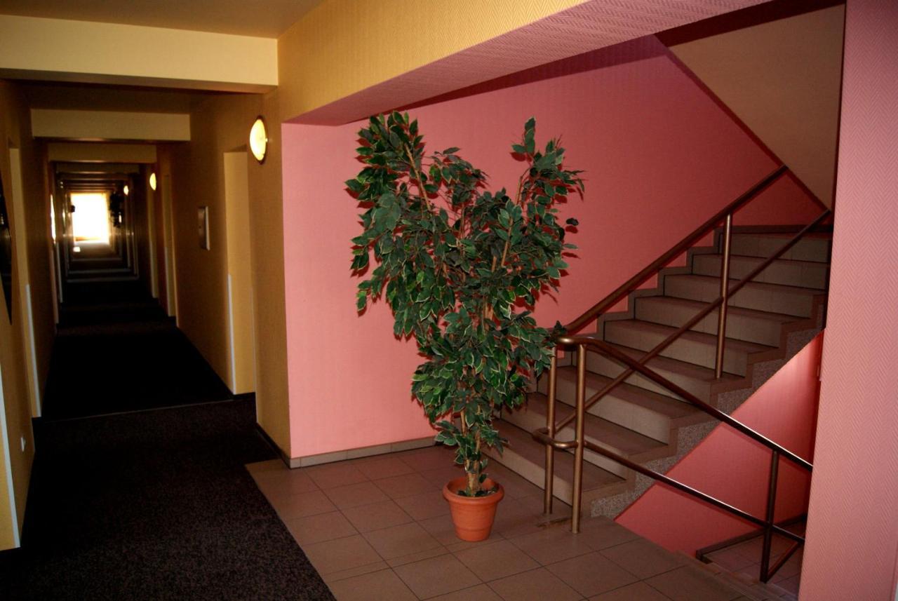 Hotel Holidays Slubice  Exterior photo